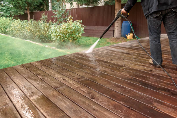 Best Fence Cleaning  in Riverside, CA