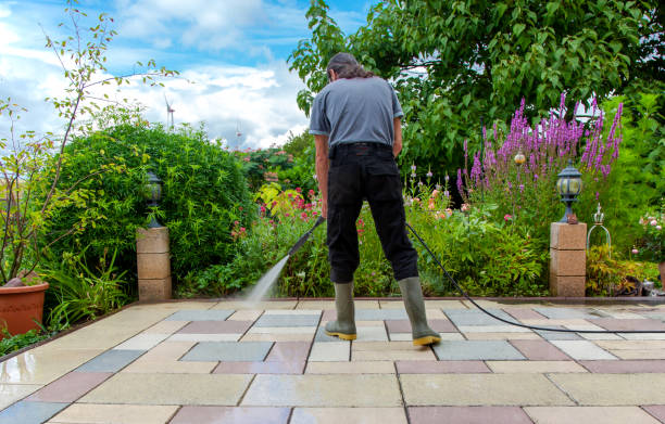 Best Sidewalk and Walkway Cleaning  in Riverside, CA